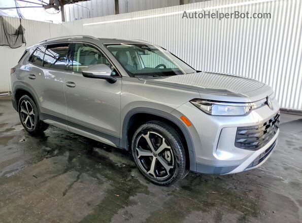 3VVER7RM3TM033801 2026 VOLKSWAGEN TIGUAN Silver Передня права чверть