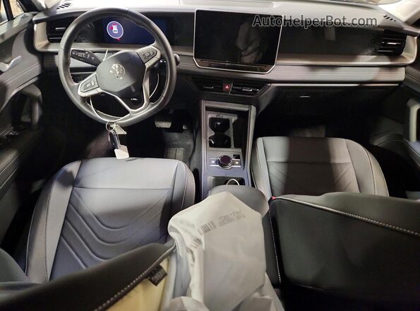 3VVER7RM3TM080665 2026 VOLKSWAGEN TIGUAN Black Вид панелі приладів
