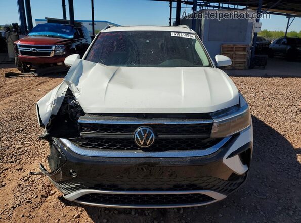 3VVEX7B24RM093626 2024 VOLKSWAGEN TAOS White Vista frontal