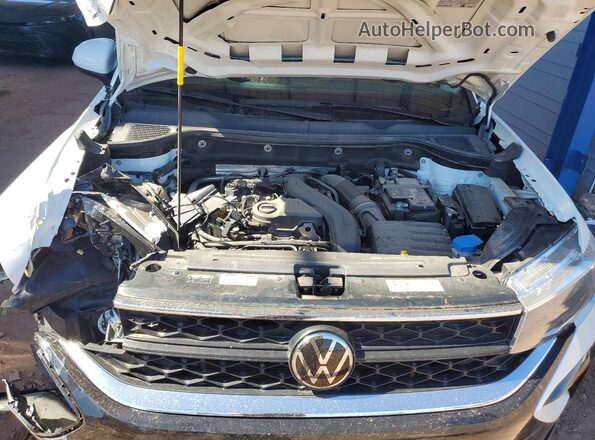3VVEX7B24RM093626 2024 VOLKSWAGEN TAOS White Vista interior trasera