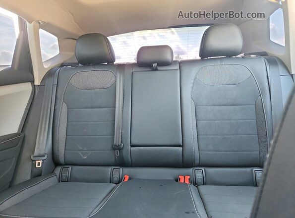 3VVEX7B25RM102768 2024 VOLKSWAGEN TAOS Черный Вид задних сидений