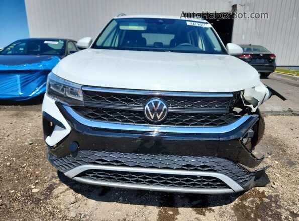 3VVEX7B29RM127463 2024 VOLKSWAGEN TAOS Белый Вид спереди