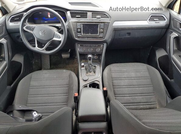 3VVFB7AX4RM029280 2024 VOLKSWAGEN TIGUAN Gray Vista del salpicadero