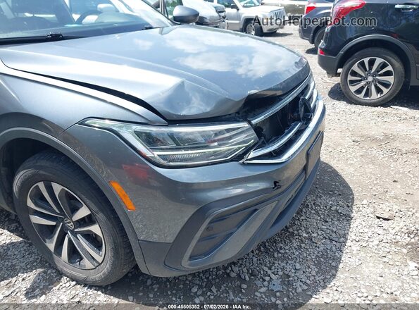 3VVFB7AX4RM139701 2024 VOLKSWAGEN TIGUAN Gray 