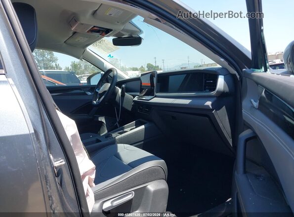 3VVFR7RM2TM002768 2026 VOLKSWAGEN TIGUAN Gray Widok wnętrza z przodu