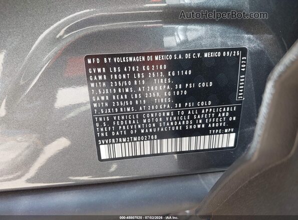 3VVFR7RM2TM002768 2026 VOLKSWAGEN TIGUAN Gray Widok komory silnika