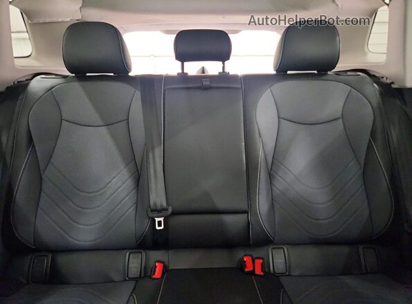 3VVFR7RM2TM010062 2026 VOLKSWAGEN TIGUAN Black Widok tylnych siedzeń