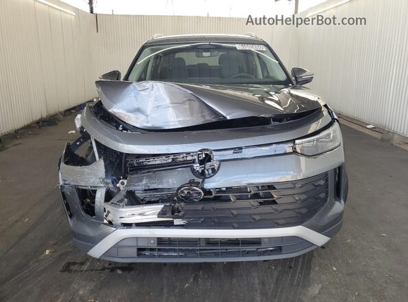 3VVFR7RM6TM003048 2026 VOLKSWAGEN TIGUAN Gray Vista interior de 360 grados
