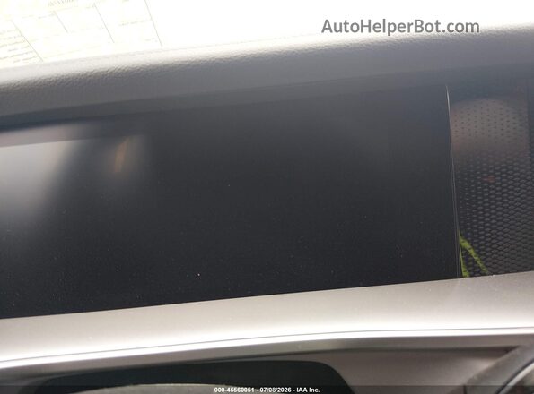 3VVFR7RM8TM044748 2026 VOLKSWAGEN TIGUAN White Rear seats view