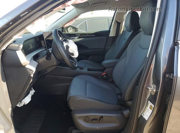 3VVFR7RMXTM062698 2026 VOLKSWAGEN TIGUAN Gray წინა სალონის ხედი