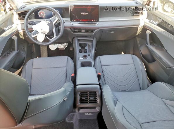 3VVFR7RMXTM062698 2026 VOLKSWAGEN TIGUAN Gray წინა პანელის ხედი