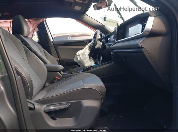 3VVGR7RM3TM008079 2026 VOLKSWAGEN TIGUAN Gray Front interior view