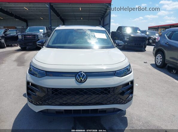 3VVGR7RM9TM028501 2026 VOLKSWAGEN TIGUAN White Սարքավորումների վահանակի տեսք