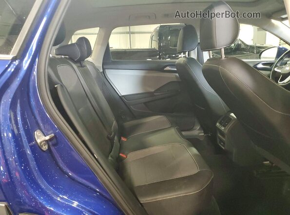 3VVLX7B20NM072113 2022 VOLKSWAGEN TAOS Blue Widok wnętrza z tyłu