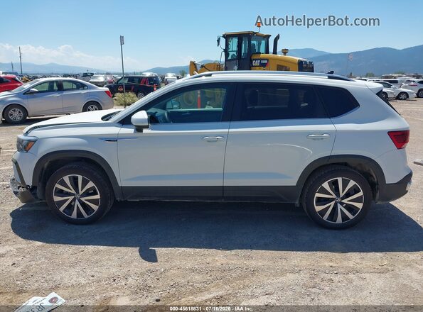 3VVLX7B24NM070686 2022 VOLKSWAGEN TAOS White Widok wnętrza 360 stopni