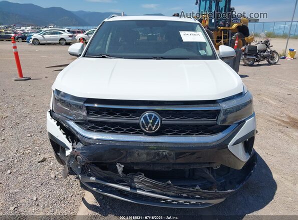 3VVLX7B24NM070686 2022 VOLKSWAGEN TAOS White Widok zestawu wskaźników