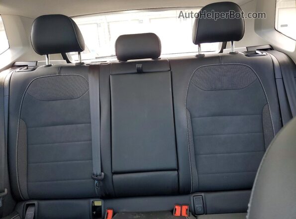 3VVLX7B26NM048849 2022 VOLKSWAGEN TAOS Black Vista de los asientos traseros