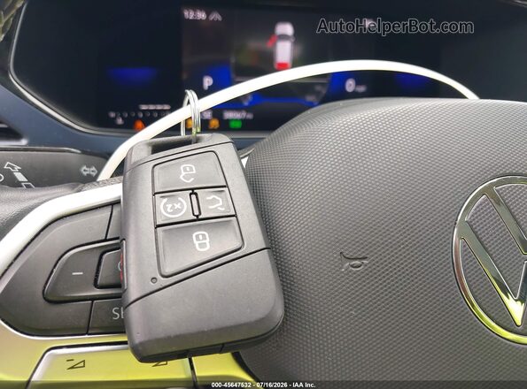 3VVLX7B2XNM081708 2022 VOLKSWAGEN TAOS Black Vista del salpicadero