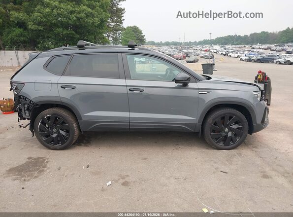 3VVLX7B2XRM094299 2024 VOLKSWAGEN TAOS Gray უკანა სალონის ხედი
