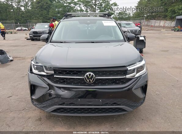3VVLX7B2XRM094299 2024 VOLKSWAGEN TAOS Gray ხელსაწყოთა პანელის ხედი