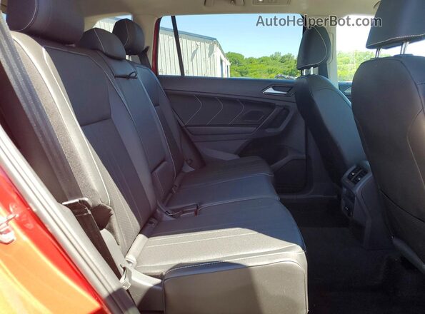 3VVMB7AX1PM067828 2023 VOLKSWAGEN TIGUAN Red უკანა სალონის ხედი