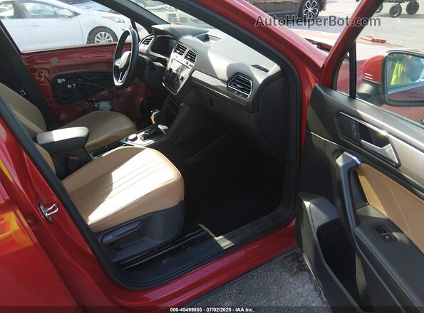 3VVMB7AX2PM001353 2023 VOLKSWAGEN TIGUAN Red Vista interior delantera