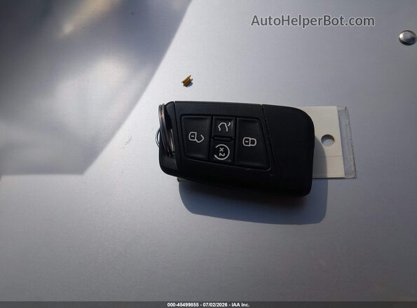 3VVMB7AX2PM001353 2023 VOLKSWAGEN TIGUAN Red Vista del salpicadero