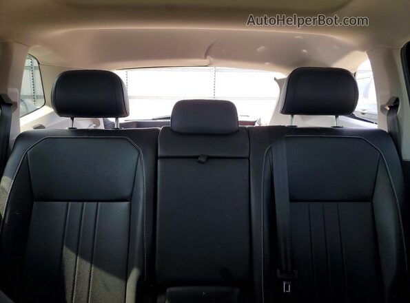 3VVMB7AX2RM078579 2024 VOLKSWAGEN TIGUAN Black Հետևի նստատեղերի տեսք