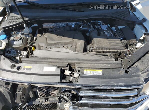 3VVMB7AX4RM110707 2024 VOLKSWAGEN TIGUAN White Vista interior trasera