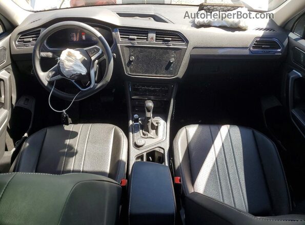 3VVMB7AX4RM110707 2024 VOLKSWAGEN TIGUAN White Vista del salpicadero