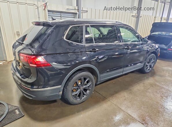 3VVMB7AX4RM170602 2024 VOLKSWAGEN TIGUAN Черный Задняя правая четверть
