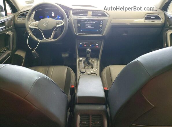 3VVMB7AXXPM019423 2023 VOLKSWAGEN TIGUAN Black წინა პანელის ხედი