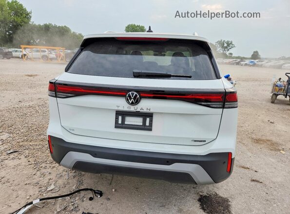 3VVMR7RM5SM073260 2025 VOLKSWAGEN TIGUAN White Widok z tyłu