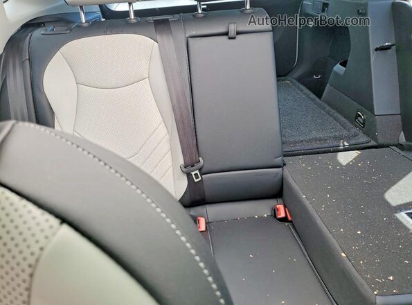 3VVMR7RM8SM020567 2025 VOLKSWAGEN TIGUAN White Vista de los asientos traseros