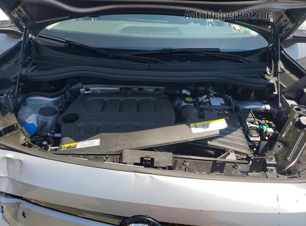 3VVMR7RM8TM001664 2026 VOLKSWAGEN TIGUAN Silver Widok komory silnika