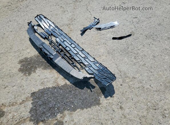 3VVMR7RM8TM001664 2026 VOLKSWAGEN TIGUAN Silver Widok naklejki z numerem VIN