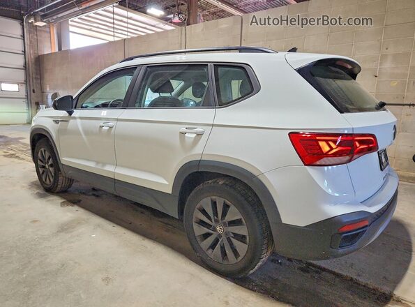3VVMX7B29NM087620 2022 VOLKSWAGEN TAOS White Tył lewy