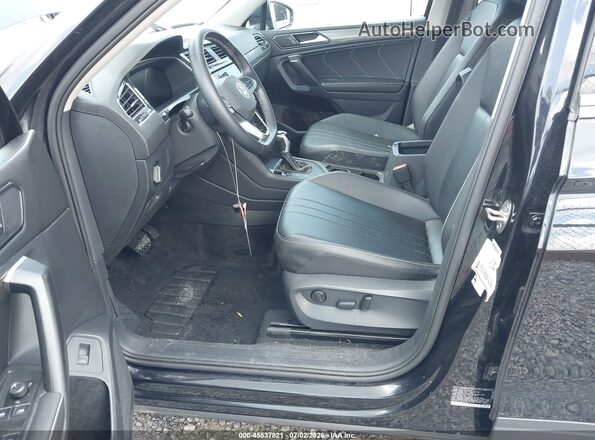 3VVNB7AX1RM164115 2024 VOLKSWAGEN TIGUAN Black Вид спереду