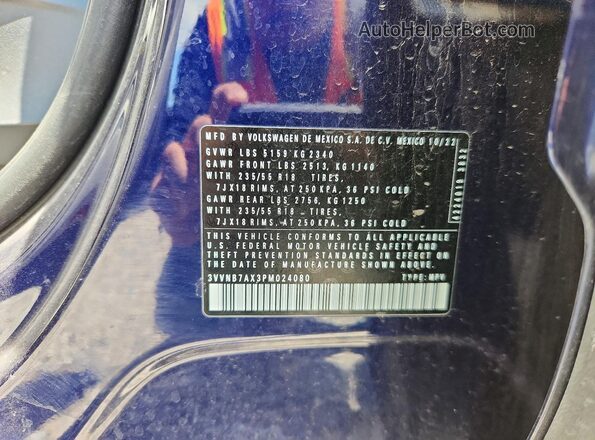 3VVNB7AX3PM024080 2023 VOLKSWAGEN TIGUAN Blue Vista del compartimento del motor