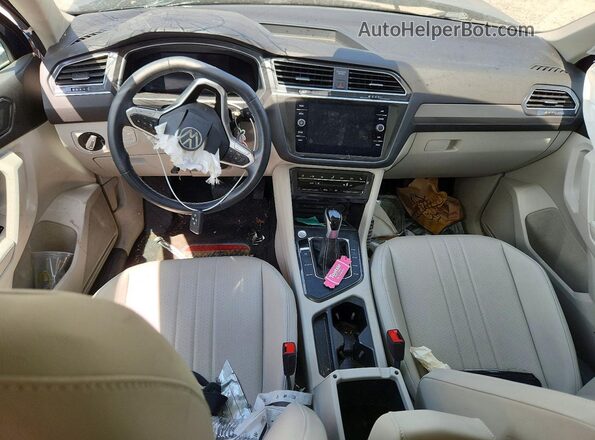 3VVNB7AX3PM024080 2023 VOLKSWAGEN TIGUAN Blue Vista del salpicadero