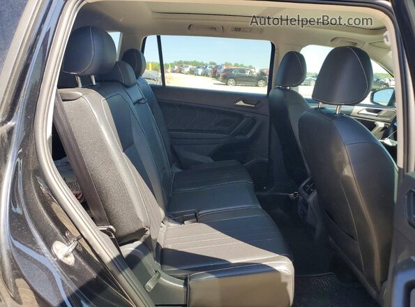 3VVNB7AX3RM173981 2024 VOLKSWAGEN TIGUAN Черный Вид задней части салона