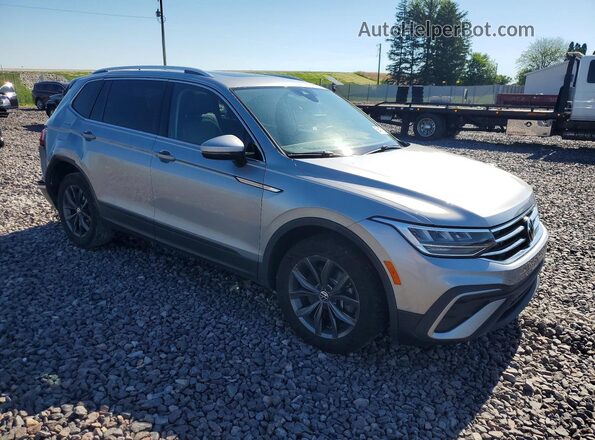 3VVNB7AX7PM128846 2023 VOLKSWAGEN TIGUAN Серебряный Передняя правая четверть