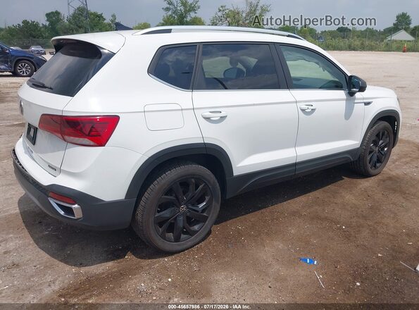 3VVPX7B22NM013050 2022 VOLKSWAGEN TAOS White Tył prawy