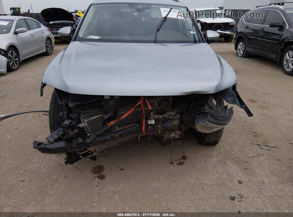 3VVRB7AX3PM099699 2023 VOLKSWAGEN TIGUAN Silver Front interior view