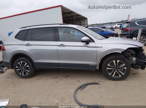 3VVRB7AX3PM099699 2023 VOLKSWAGEN TIGUAN Silver Instrument cluster view