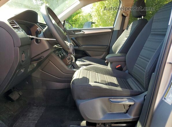 3VVRB7AX5PM072567 2023 VOLKSWAGEN TIGUAN Gray Vista interior delantera
