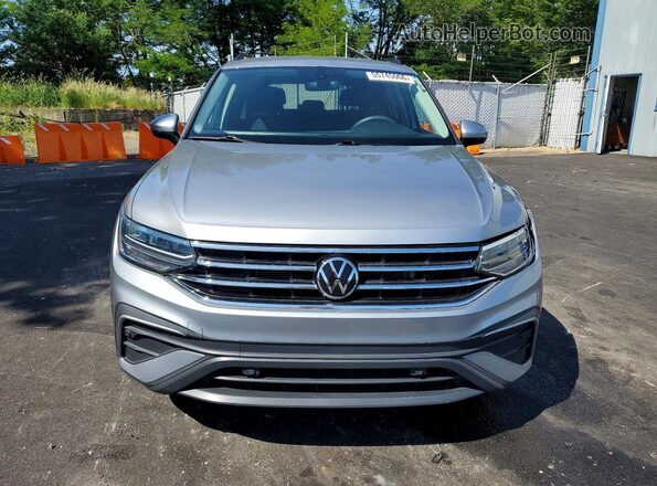 3VVRB7AX5PM072567 2023 VOLKSWAGEN TIGUAN Gray Vista frontal