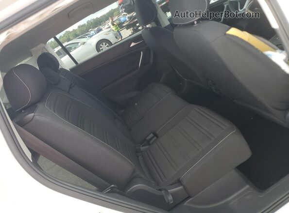 3VVRB7AX6RM027317 2024 VOLKSWAGEN TIGUAN White Вид задньої частини салону