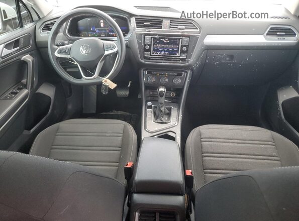 3VVRB7AX6RM027317 2024 VOLKSWAGEN TIGUAN White Вид панелі приладів
