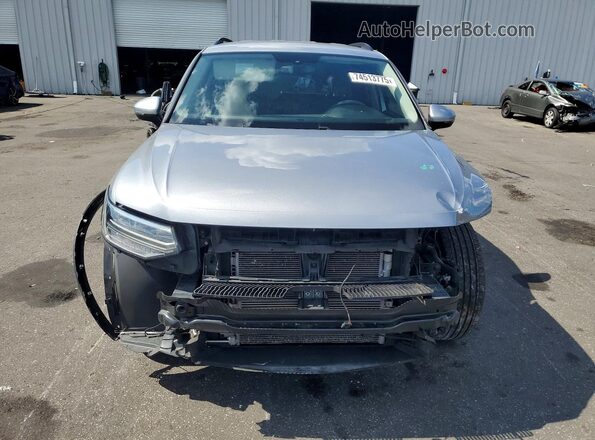 3VVRB7AX7PM026884 2023 VOLKSWAGEN TIGUAN Silver Вид спереду